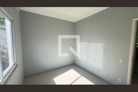 Quarto de casa de condomínio para alugar com 2 quartos, 70m² em Inoã, Maricá