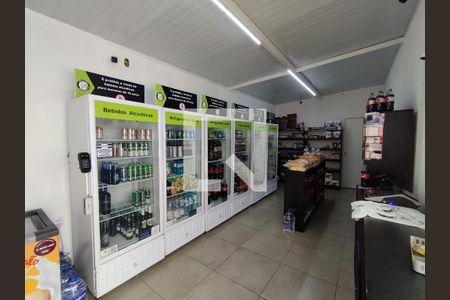 Mercado de apartamento para alugar com 2 quartos, 40m² em Parque Bristol, São Paulo