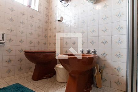 Banheiro da Suíte de casa à venda com 3 quartos, 250m² em Vila Paiva, São Paulo