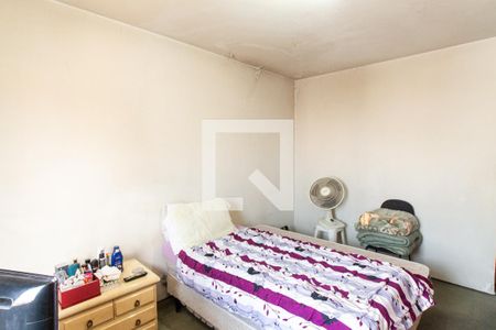 Suíte de casa à venda com 3 quartos, 250m² em Vila Paiva, São Paulo