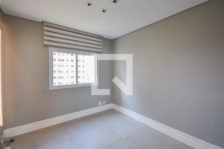 Apartamento para alugar com 3 quartos, 190m² em Vila Sofia, São Paulo