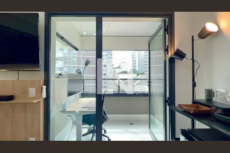 Varanda de kitnet/studio para alugar com 1 quarto, 24m² em Perdizes, São Paulo