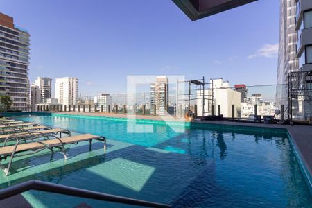 Área comum - Piscina de kitnet/studio para alugar com 1 quarto, 43m² em Pinheiros, São Paulo