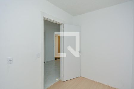 Quarto 1 de apartamento para alugar com 2 quartos, 35m² em Jardim Sabara, São Paulo