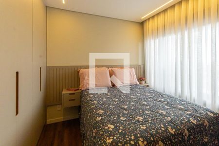 Suíte de apartamento à venda com 3 quartos, 80m² em Chácara Seis de Outubro, São Paulo