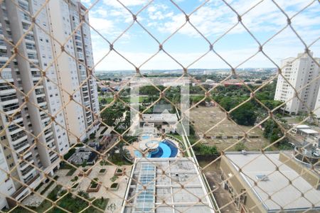 Sala - Vista de apartamento para alugar com 3 quartos, 94m² em Fazenda Santa Cândida, Campinas