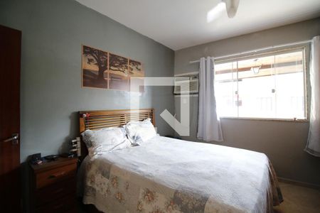 Suíte 1 de casa à venda com 2 quartos, 320m² em Curicica, Rio de Janeiro