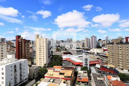 Vista do Quarto de apartamento para alugar com 2 quartos, 102m² em Cidade Nova, Belo Horizonte