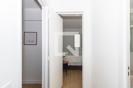 Corredor de apartamento à venda com 2 quartos, 60m² em Chácara Itaim, São Paulo