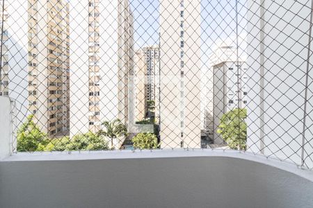 Varanda de apartamento à venda com 2 quartos, 60m² em Chácara Itaim, São Paulo