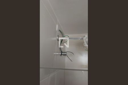 Banheiro de apartamento para alugar com 1 quarto, 17m² em Chácara Inglesa, São Paulo