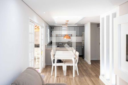 Sala de casa à venda com 2 quartos, 210m² em Jardim Miriam, São Paulo