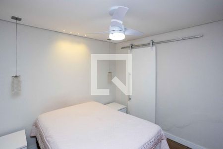 Quarto Suíte de casa à venda com 2 quartos, 210m² em Jardim Miriam, São Paulo