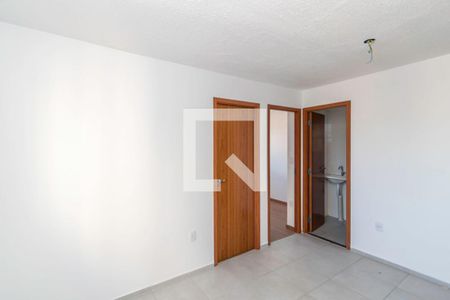 Sala de apartamento para alugar com 2 quartos, 35m² em Inhaúma, Rio de Janeiro