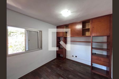 Quarto 1- suíte  de apartamento para alugar com 3 quartos, 8753m² em Jardim da Campina, São Paulo