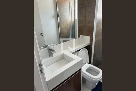 Banheiro de apartamento para alugar com 2 quartos, 49m² em São Pedro, Osasco