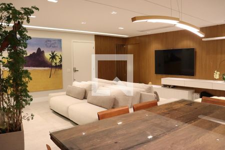 Sala de apartamento à venda com 3 quartos, 155m² em Indianópolis, São Paulo