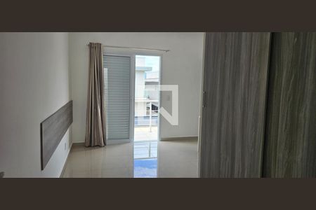 Quarto de casa de condomínio para alugar com 3 quartos, 316m² em Parque dos Lagos, Itaquaquecetuba