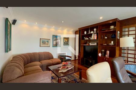 Sala de TV de apartamento para alugar com 3 quartos, 158m² em Jardim Paulista, São Paulo