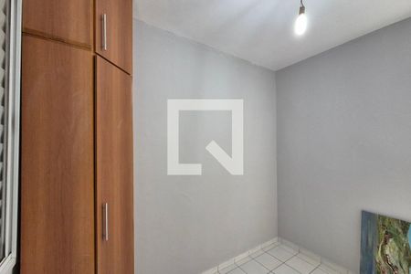 Quarto 1 de apartamento para alugar com 2 quartos, 43m² em Jardim Carlos Lourenço, Campinas