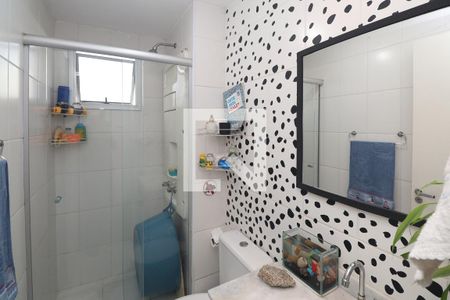 Banheiro  de apartamento à venda com 2 quartos, 58m² em Parque Novo Mundo, São Paulo