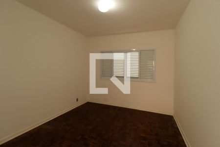 Quarto de apartamento à venda com 1 quarto, 43m² em Parque Jaçatuba, Santo André
