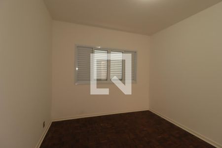 Quarto de apartamento à venda com 1 quarto, 43m² em Parque Jaçatuba, Santo André