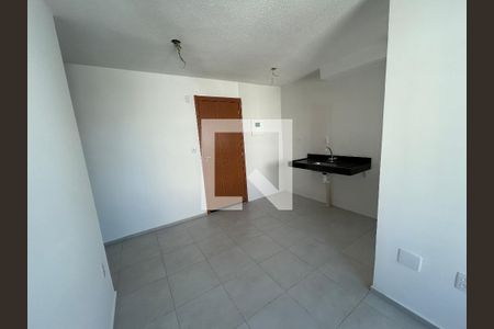 Sala de apartamento para alugar com 2 quartos, 45m² em Inhaúma, Rio de Janeiro