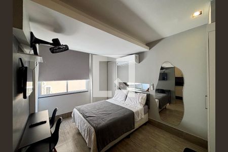 Quarto 1 de apartamento à venda com 2 quartos, 62m² em Copacabana, Rio de Janeiro