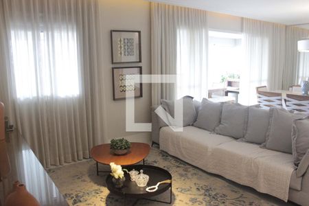 Sala  de apartamento à venda com 3 quartos, 169m² em Jardim Santa Mena, Guarulhos