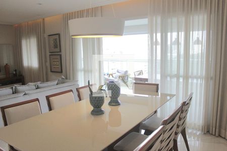 Sala  de apartamento à venda com 3 quartos, 169m² em Jardim Santa Mena, Guarulhos