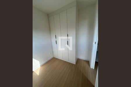 Quarto de apartamento para alugar com 2 quartos, 35m² em Vila Suzana, São Paulo