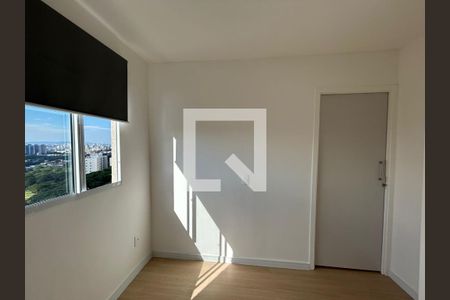 Quarto de apartamento para alugar com 2 quartos, 35m² em Vila Suzana, São Paulo