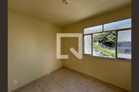 Quarto 1 de apartamento para alugar com 3 quartos, 50m² em Praça Seca, Rio de Janeiro