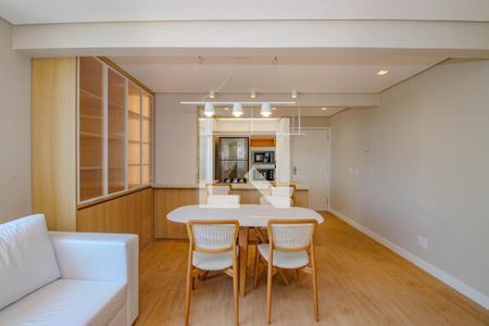 Sala de apartamento à venda com 2 quartos, 71m² em Boa Vista, Porto Alegre