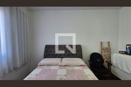 Quarto de apartamento à venda com 2 quartos, 82m² em Parque Jaçatuba, Santo André