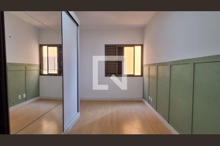 Quarto de apartamento à venda com 2 quartos, 85m² em Nova Gerti, São Caetano do Sul