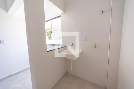 Sala/Cozinha e Área de Serviço de apartamento para alugar com 1 quarto, 30m² em Vila Rio Branco, São Paulo