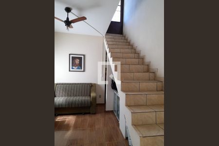 Sala de casa à venda com 4 quartos, 359m² em Novo Eldorado, Contagem