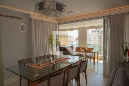Sala de apartamento à venda com 3 quartos, 200m² em Campo Belo, São Paulo