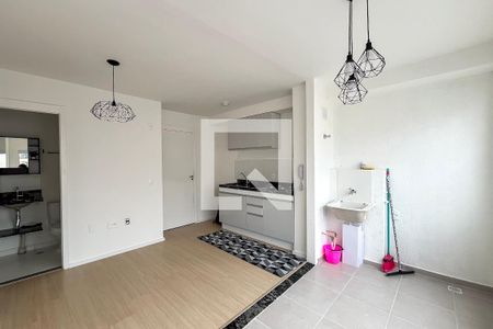 Sala/Varanda de apartamento para alugar com 2 quartos, 35m² em Vila Dom Pedro I, São Paulo