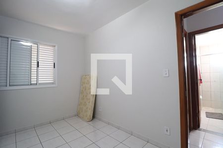 Quarto 1  de apartamento para alugar com 3 quartos, 90m² em Centro, Uberlândia