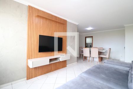 Sala de apartamento para alugar com 3 quartos, 90m² em Centro, Uberlândia