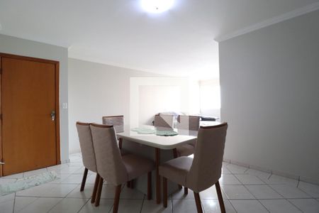 Sala de apartamento para alugar com 3 quartos, 90m² em Centro, Uberlândia
