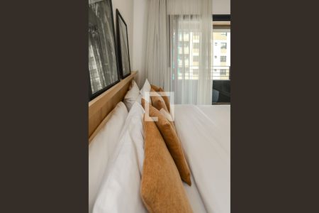 Sala / Quarto de apartamento à venda com 1 quarto, 24m² em Sumarezinho, São Paulo