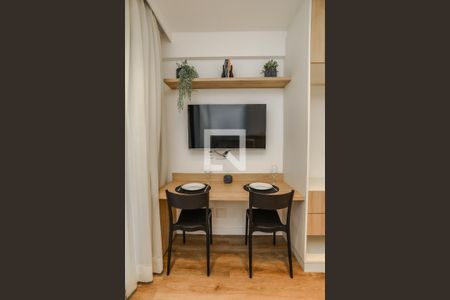Sala / Quarto de apartamento à venda com 1 quarto, 24m² em Sumarezinho, São Paulo
