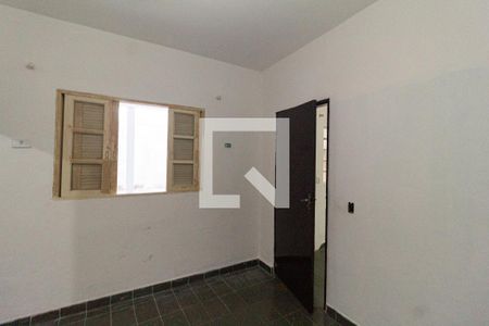 Suíte de casa para alugar com 4 quartos, 80m² em Vila Santa Terezinha, Carapicuíba