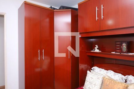 Quarto 1 de apartamento à venda com 3 quartos, 70m² em Itaquera, São Paulo