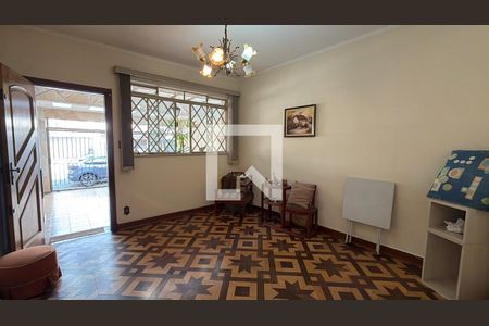 Casa à venda com 3 quartos, 198m² em Belenzinho, São Paulo