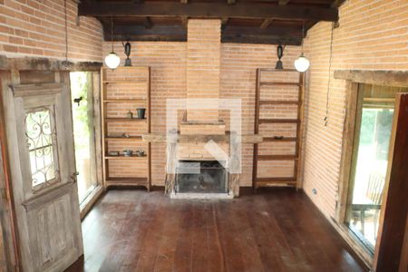 Casa de Condomínio para alugar com 3 quartos, 300m² em Vila Real Moinho Velho, Embu das Artes